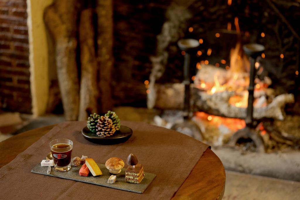 Auberge La Pomme De Pin Hotel Senonches Kültér fotó