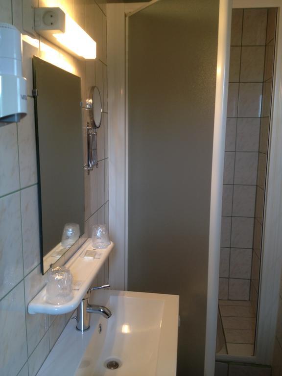 Auberge La Pomme De Pin Hotel Senonches Kültér fotó